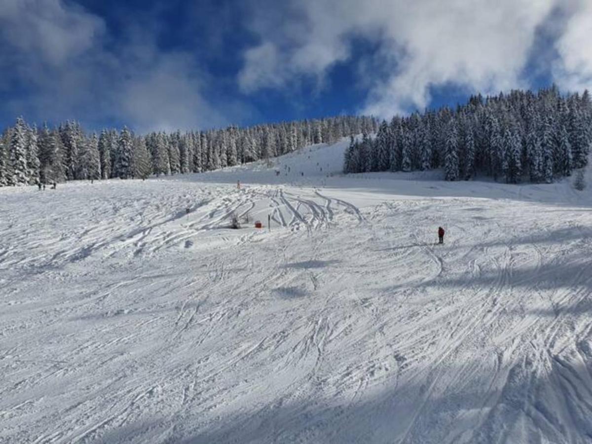 Ferienapartment Kanzelhoehe An Der Skipiste Kanzelhohe Esterno foto