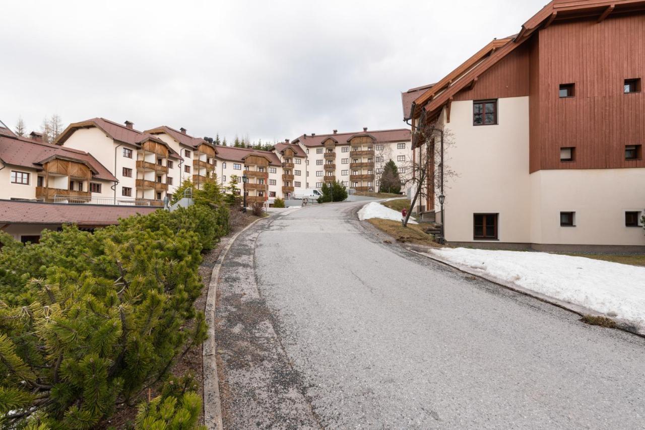 Ferienapartment Kanzelhoehe An Der Skipiste Kanzelhohe Esterno foto